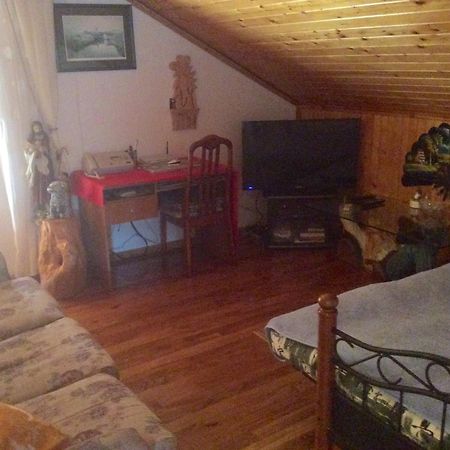 Apartman Nadia Karlobag Room photo
