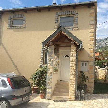 Apartman Nadia Karlobag Exterior photo